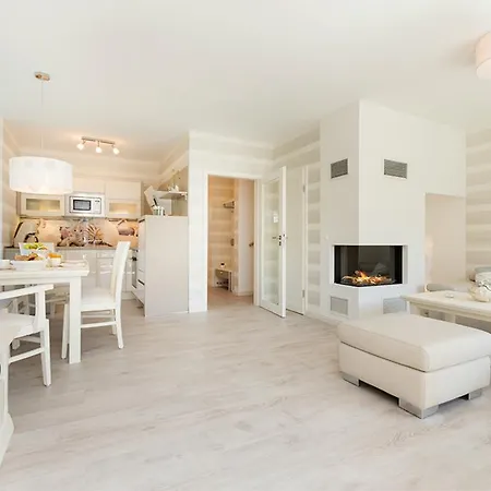 Ξενοδοχείο Ferienhaeuser Zingster Perlen 4*